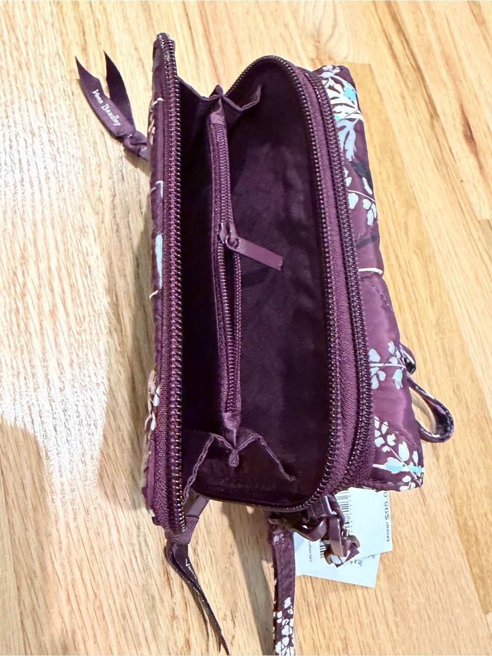 Vera Bradley pressed flowers ultralight RFID 3 in 1 Crossbody bag/wallet - Picture 4 of 10
